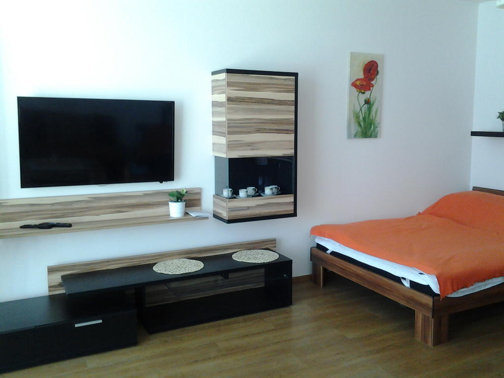 Apartman Residence Nabrezi 베로운 객실 사진