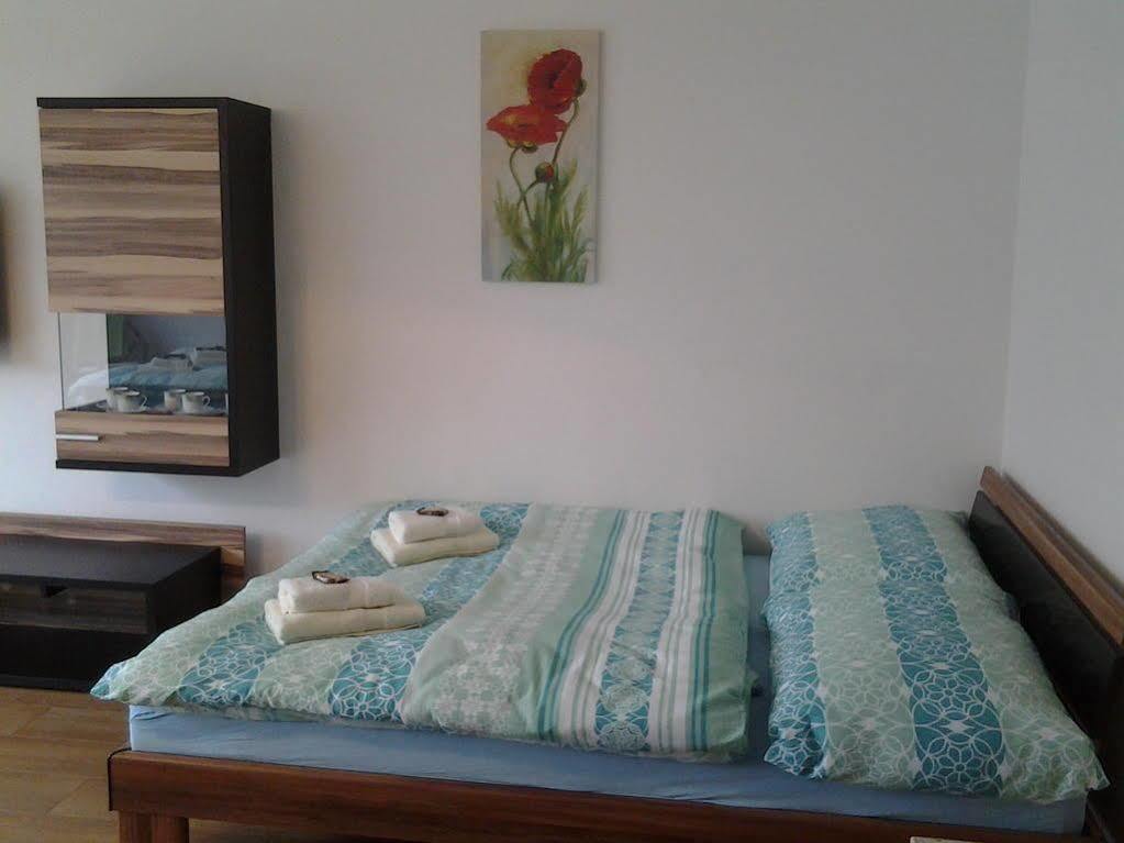 Apartman Residence Nabrezi 베로운 외부 사진